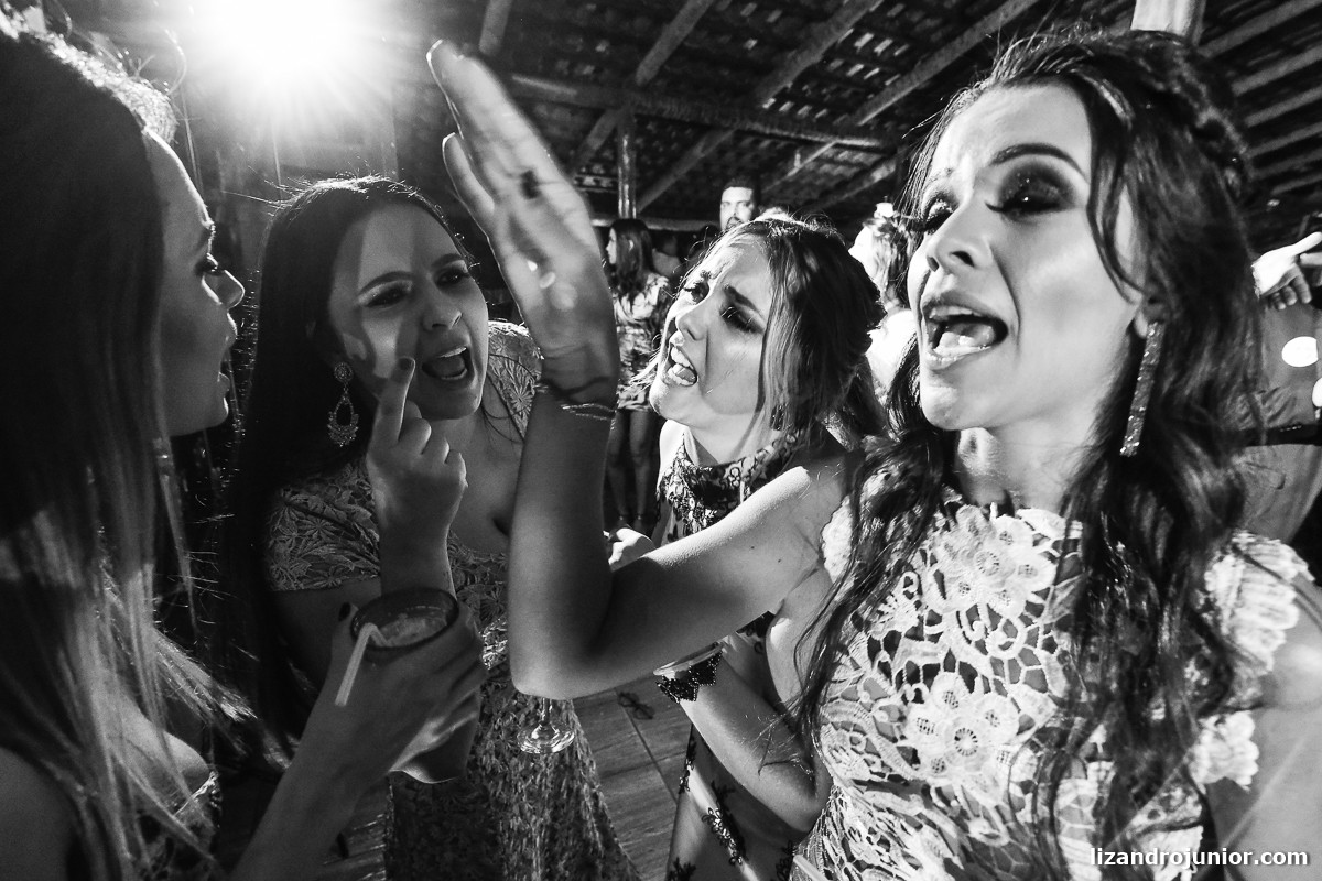 lizandro junior fotógrafo de casamento, fotógrafo patos de minas, lizandro júnior, casamento no campo, pousada avalon, casamento sitio, henrick e lorrany patos de minas, festa louca