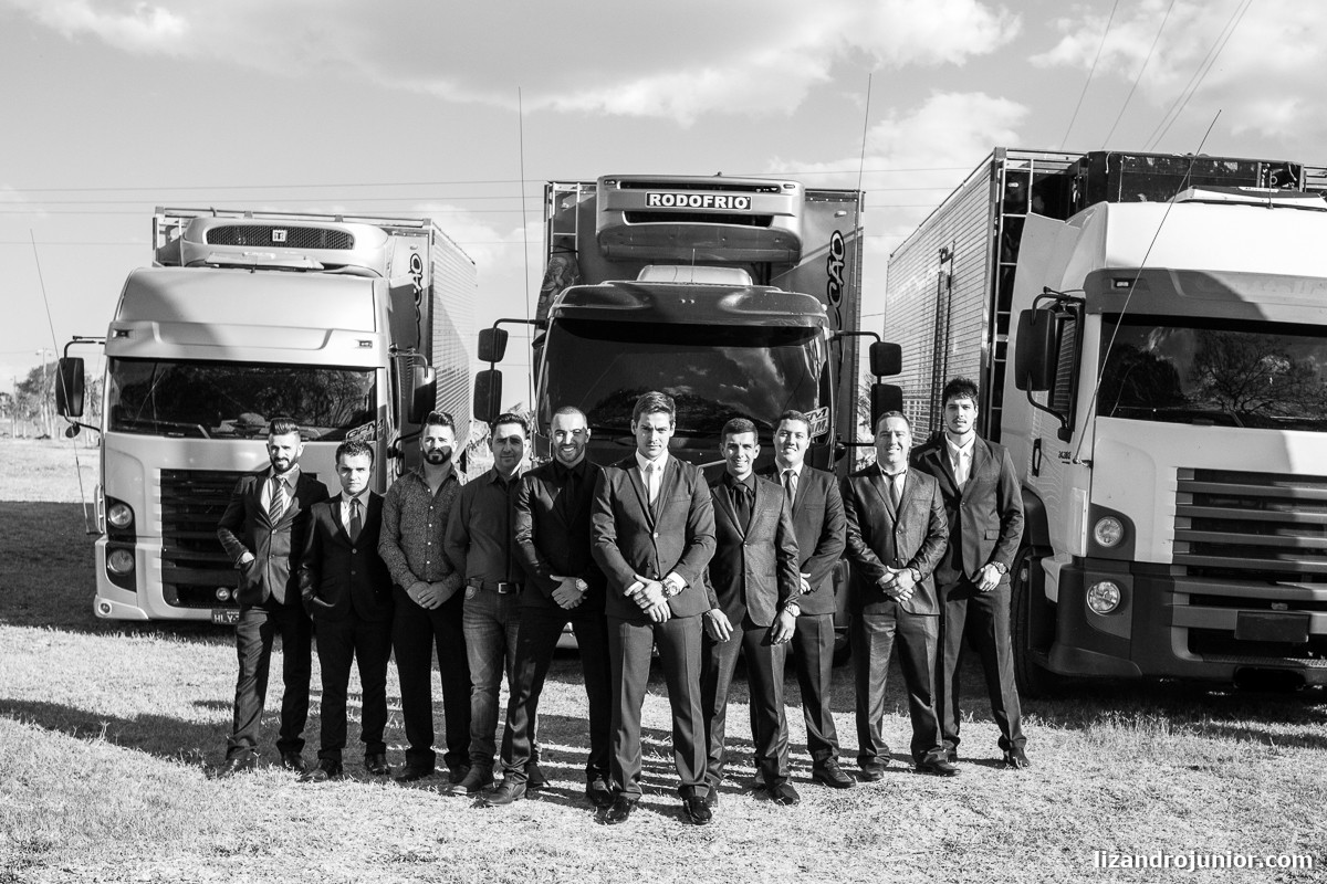 lizandro junior fotógrafo de casamento, fotógrafo patos de minas, lizandro júnior, casamento no campo, pousada avalon, casamento sitio, henrick e lorrany patos de minas, padrinhos noivo