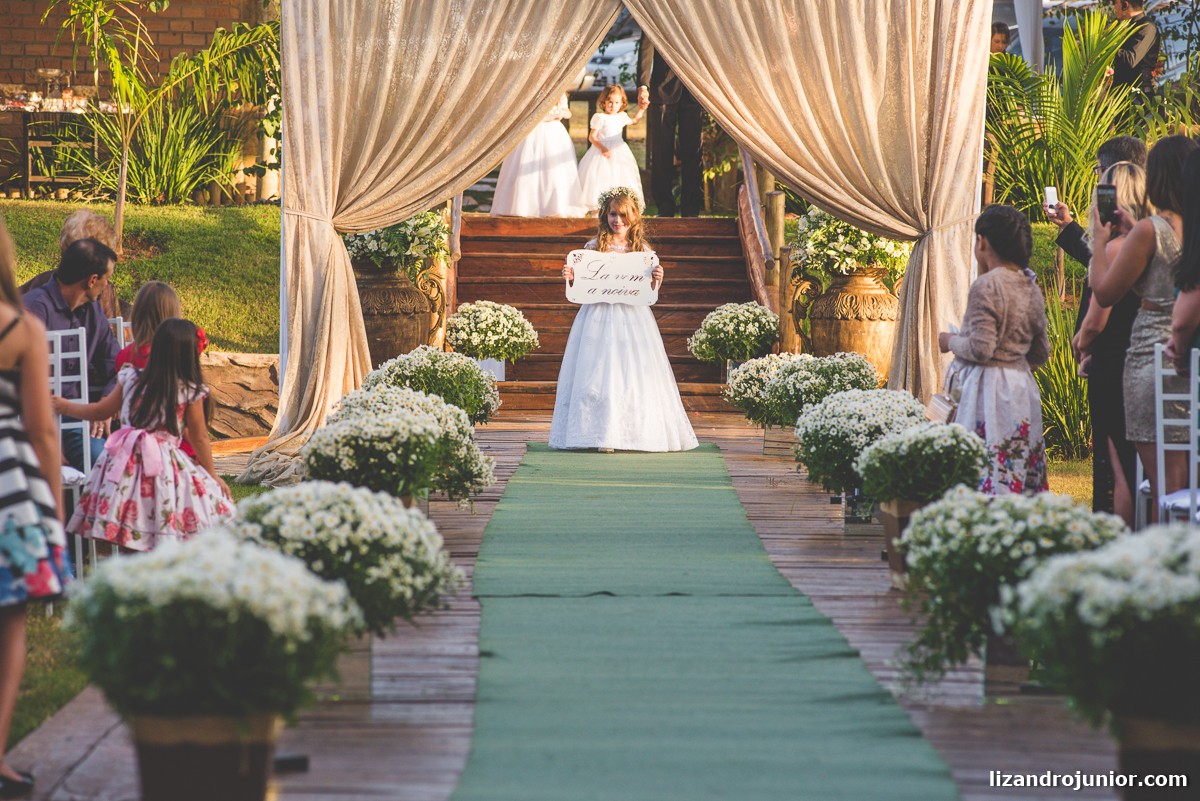 lizandro junior fotógrafo de casamento, fotógrafo patos de minas, lizandro júnior, casamento no campo, pousada avalon, casamento sitio, henrick e lorrany patos de minas,