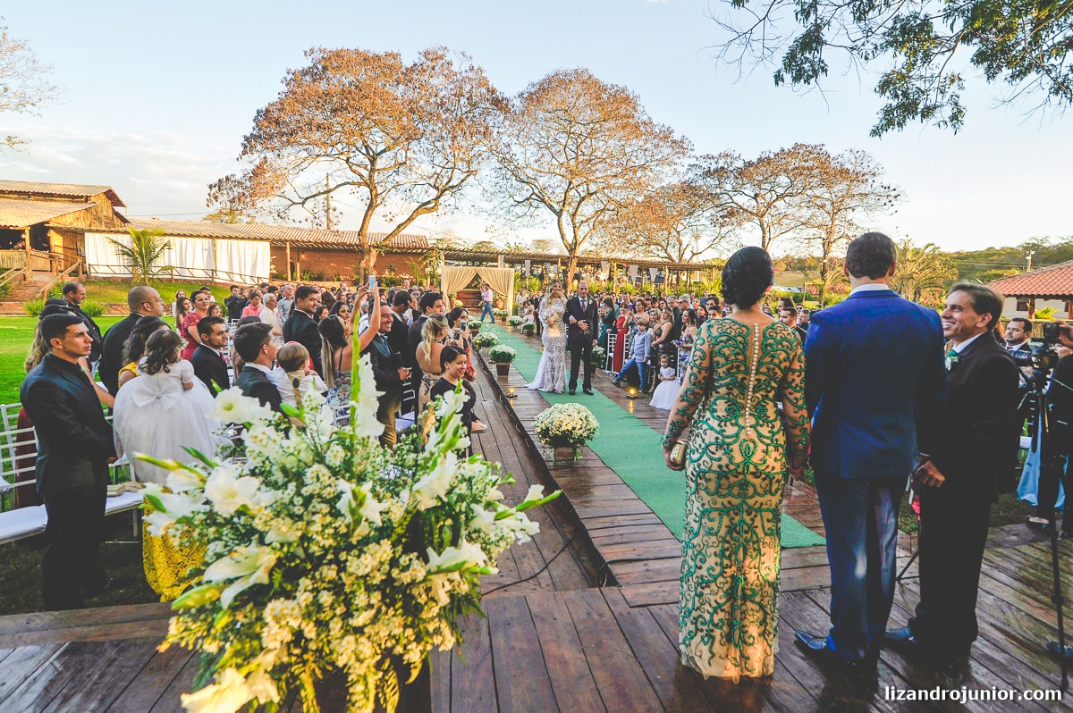 lizandro junior fotógrafo de casamento, fotógrafo patos de minas, lizandro júnior, casamento no campo, pousada avalon, casamento sitio, henrick e lorrany patos de minas, noiva avalon