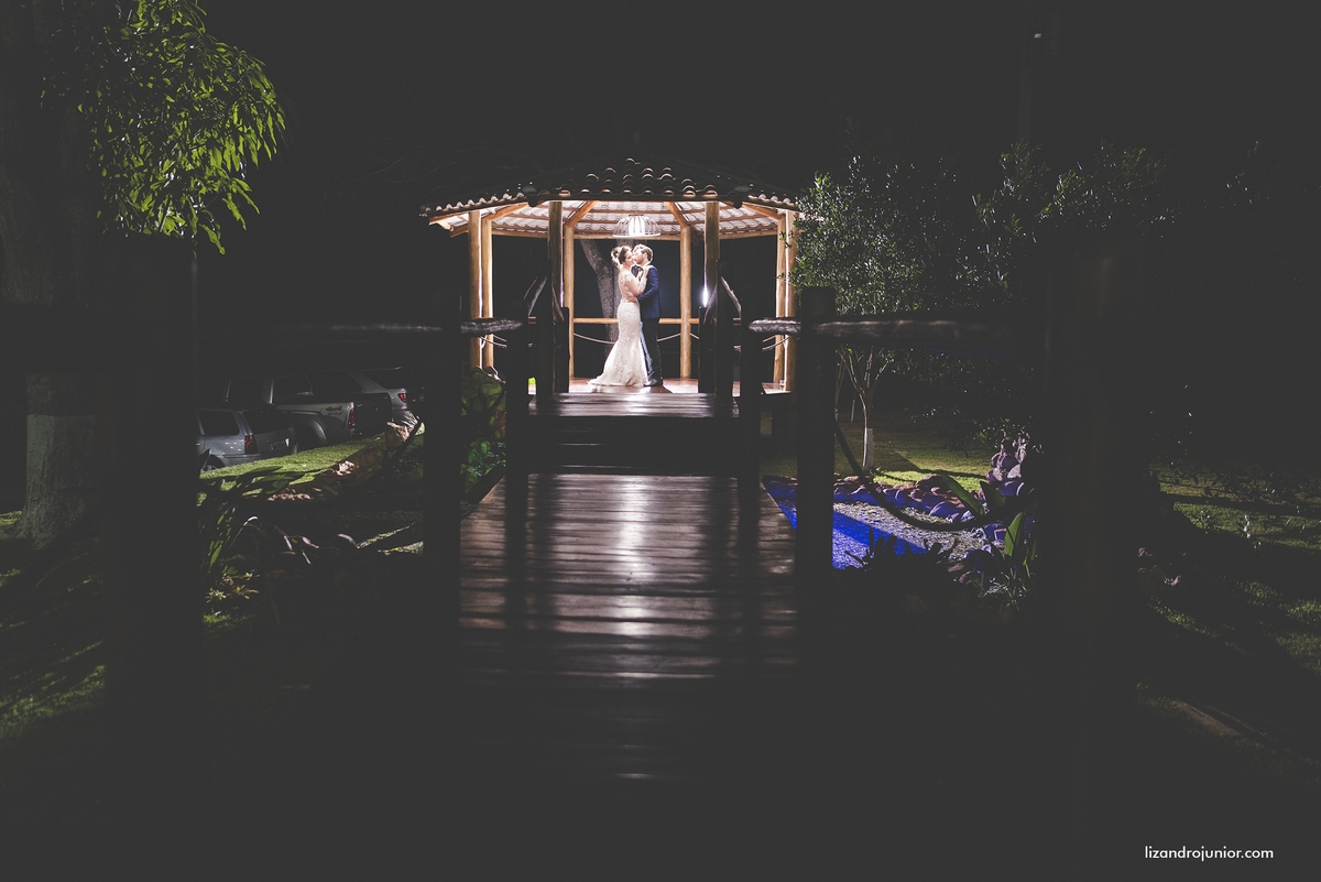 lizandro junior, fotografo de casamento patos de minas, foto de casamento, casamento patos de minas, lizandro júnior, géssica e renato, noivos, ensaio noivos