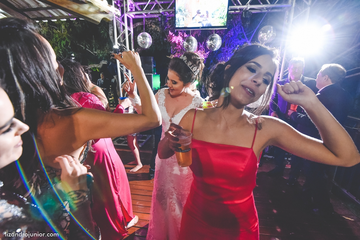 lizandro junior, fotografo de casamento patos de minas, foto de casamento, casamento patos de minas, lizandro júnior, géssica e renato, noivos, ensaio noivos
