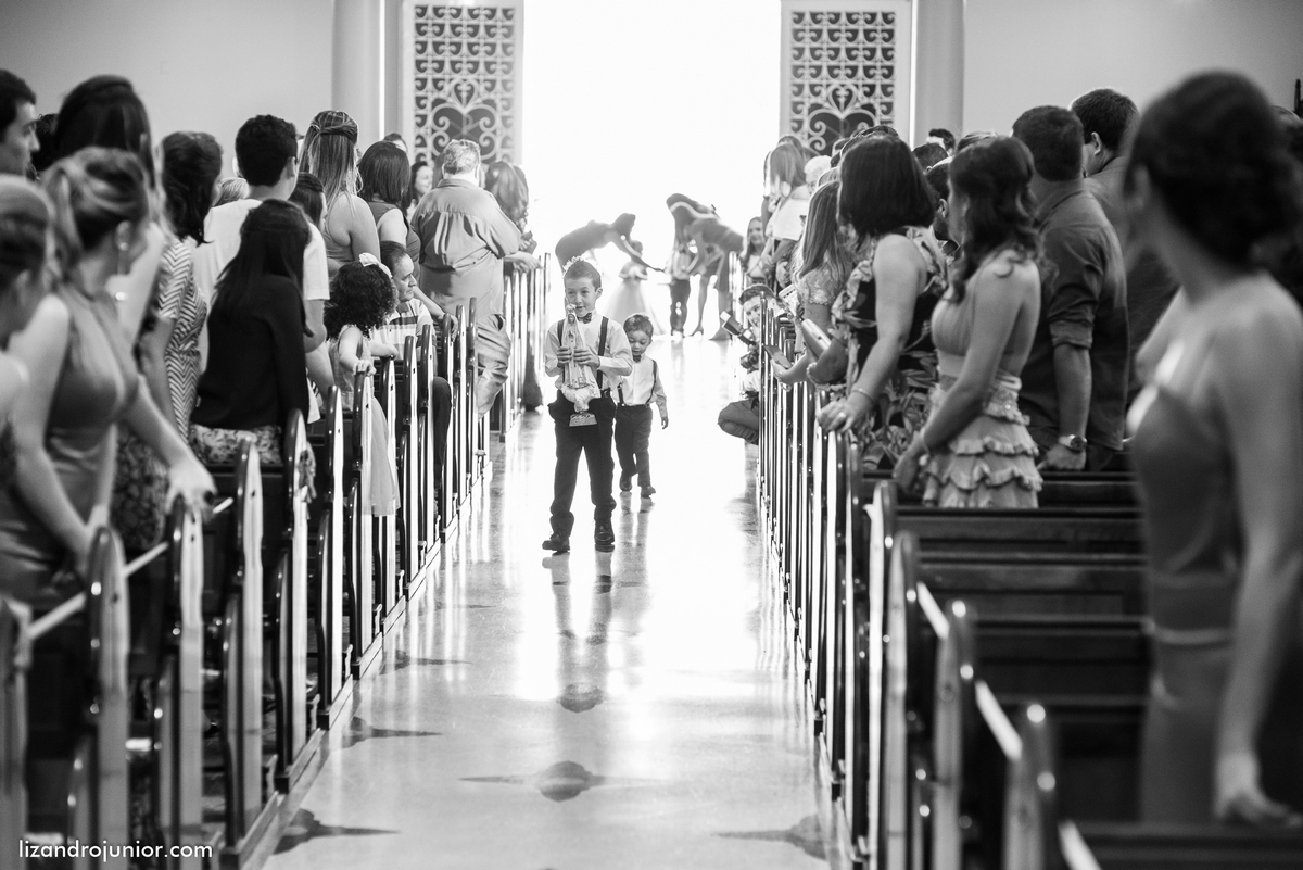 lizandro junior, fotografo de casamento patos de minas, foto de casamento, casamento patos de minas, lizandro júnior, géssica e renato, noiva