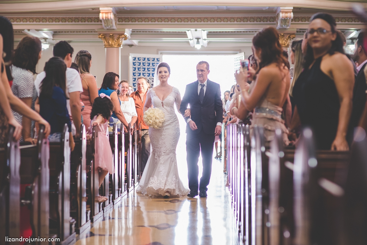 lizandro junior, fotografo de casamento patos de minas, foto de casamento, casamento patos de minas, lizandro júnior, géssica e renato, noiva