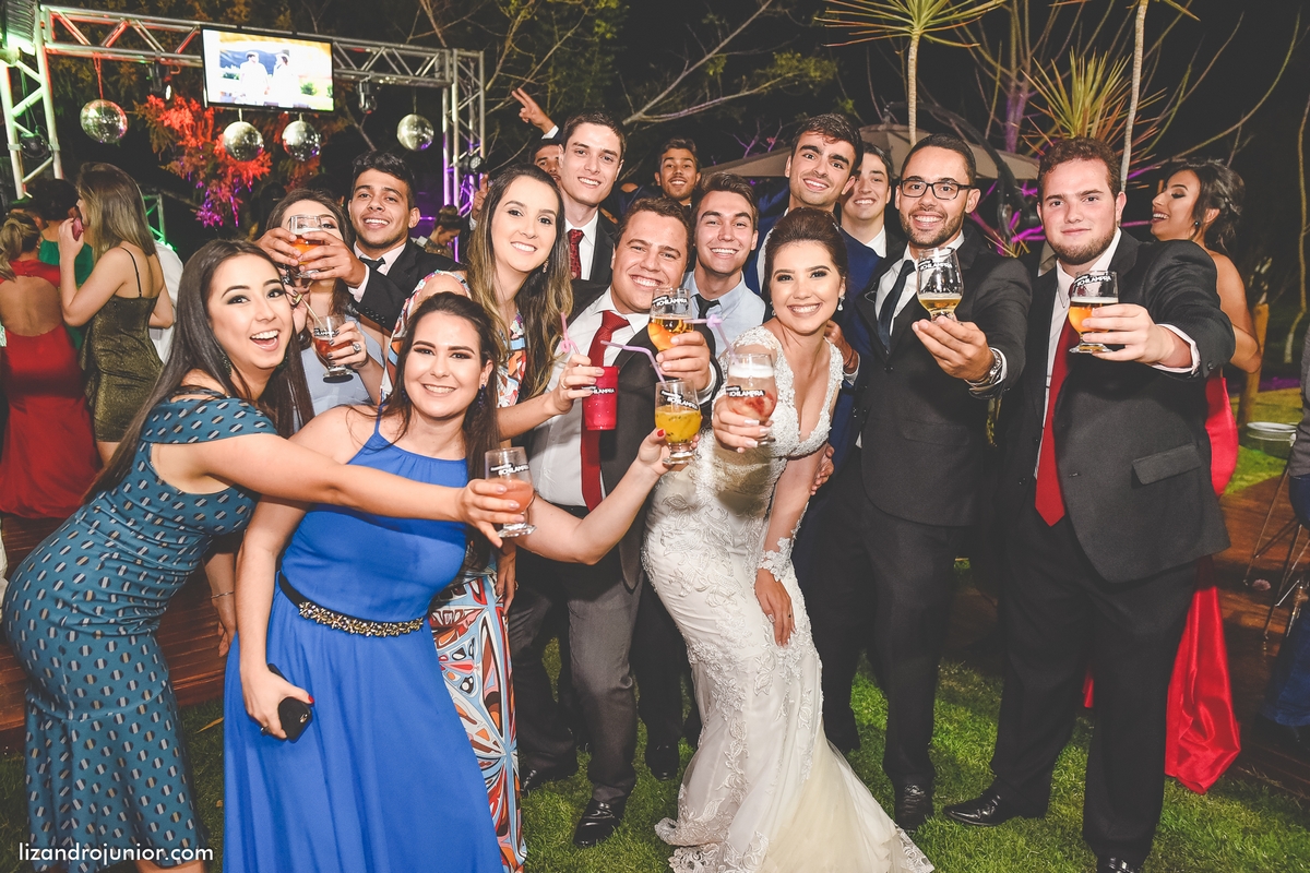 lizandro junior, fotografo de casamento patos de minas, foto de casamento, casamento patos de minas, lizandro júnior, géssica e renato, noivos, ensaio noivos