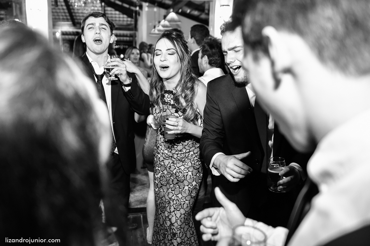 lizandro junior, fotografo de casamento patos de minas, foto de casamento, casamento patos de minas, lizandro júnior, géssica e renato, noivos, ensaio noivos