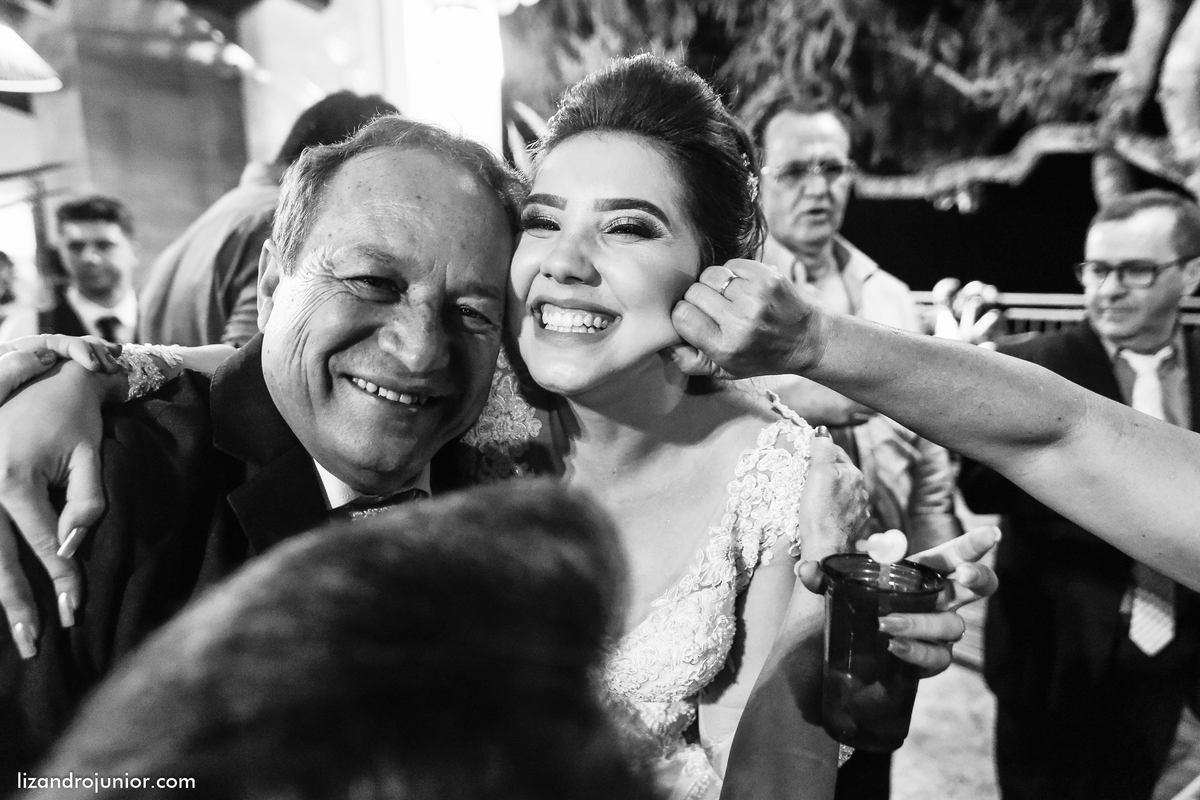 lizandro junior, fotografo de casamento patos de minas, foto de casamento, casamento patos de minas, lizandro júnior, géssica e renato, noivos, ensaio noivos