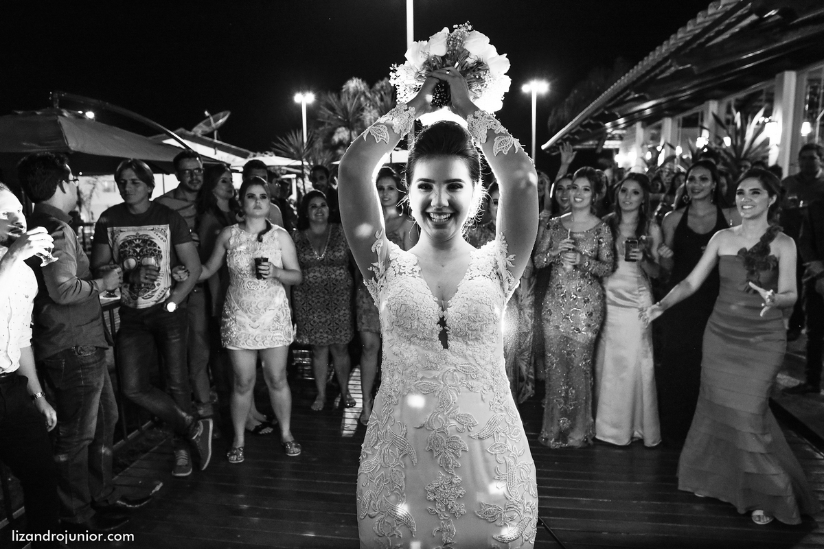 lizandro junior, fotografo de casamento patos de minas, foto de casamento, casamento patos de minas, lizandro júnior, géssica e renato, noivos, ensaio noivos