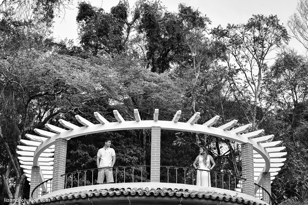 ensaio namorando araxá, lizandro júnior, fotógrafo de casamento patos de minas, minas gerais, ensaio romântico, ensaio araxá