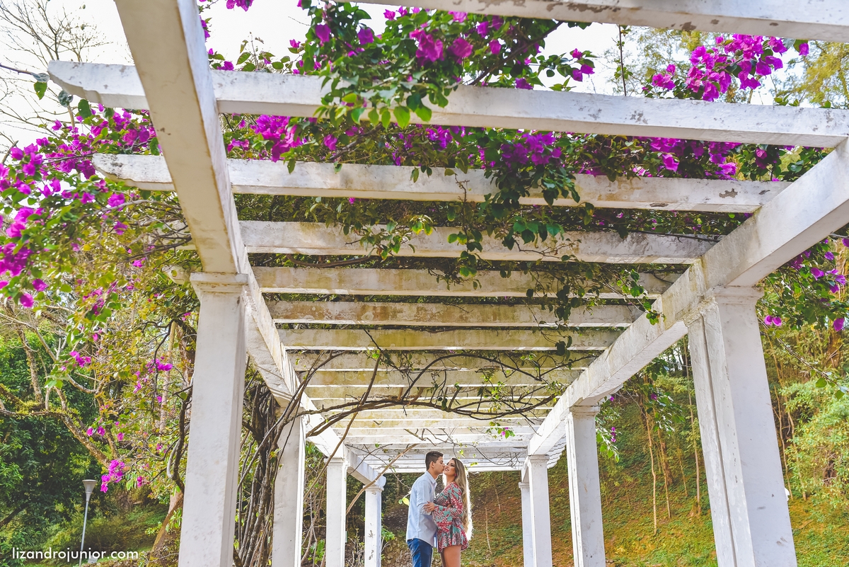 ensaio namorando araxá, lizandro júnior, fotógrafo de casamento patos de minas, minas gerais, ensaio romântico, ensaio araxá
