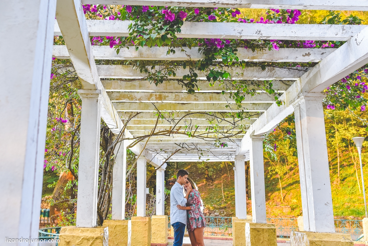 ensaio namorando araxá, lizandro júnior, fotógrafo de casamento patos de minas, minas gerais, ensaio romântico, ensaio araxá
