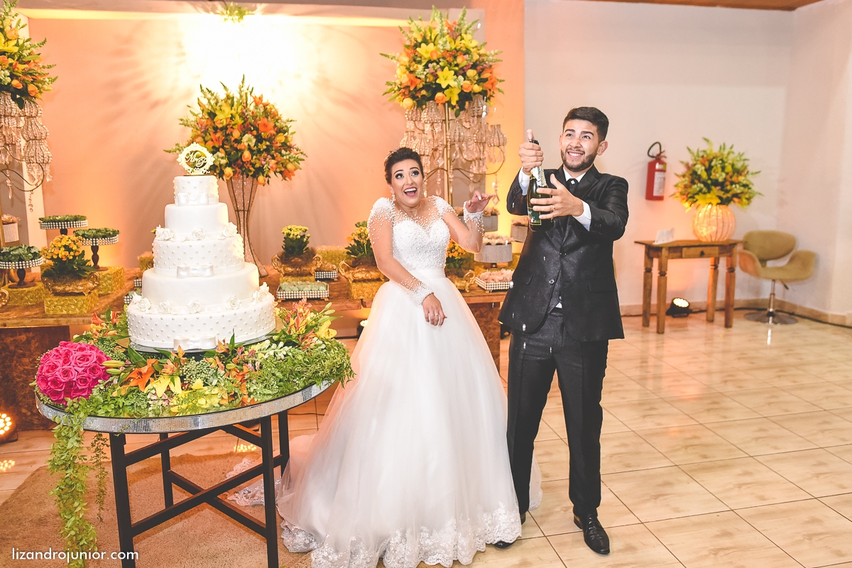 lizandro junior, fotografo de casamento patos de minas, foto de casamento, casamento patos de minas, lizandro júnior, monalisa e paulo, noivos, rosário patos de minas, neusa canedo
