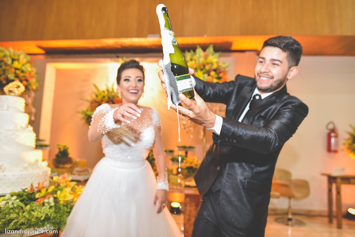 lizandro junior, fotografo de casamento patos de minas, foto de casamento, casamento patos de minas, lizandro júnior, monalisa e paulo, noivos, rosário patos de minas, neusa canedo