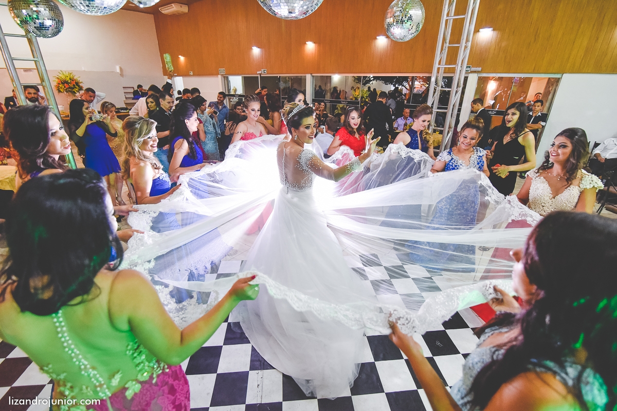 lizandro junior, fotografo de casamento patos de minas, foto de casamento, casamento patos de minas, lizandro júnior, monalisa e paulo, noivos, rosário patos de minas, neusa canedo
