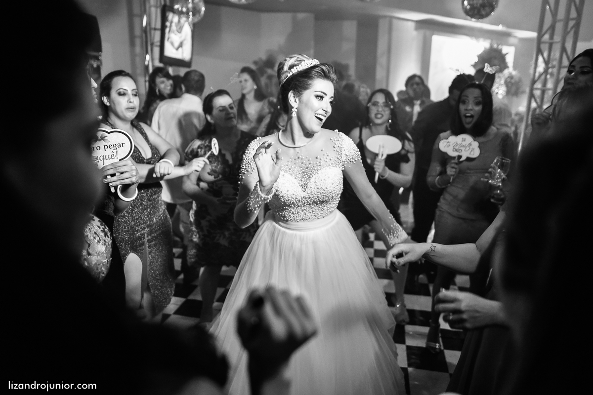 lizandro junior, fotografo de casamento patos de minas, foto de casamento, casamento patos de minas, lizandro júnior, monalisa e paulo, noivos, rosário patos de minas, neusa canedo