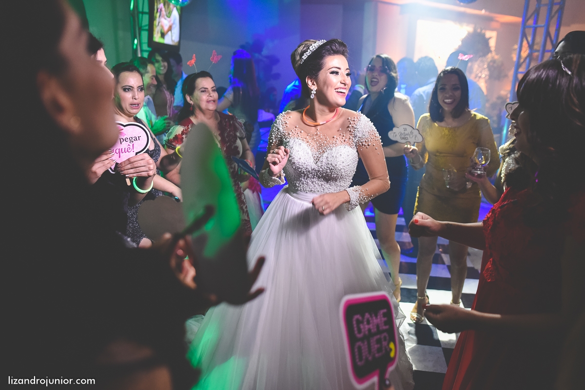 lizandro junior, fotografo de casamento patos de minas, foto de casamento, casamento patos de minas, lizandro júnior, monalisa e paulo, noivos, rosário patos de minas, neusa canedo