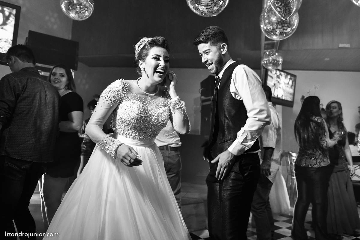 lizandro junior, fotografo de casamento patos de minas, foto de casamento, casamento patos de minas, lizandro júnior, monalisa e paulo, noivos, rosário patos de minas, neusa canedo