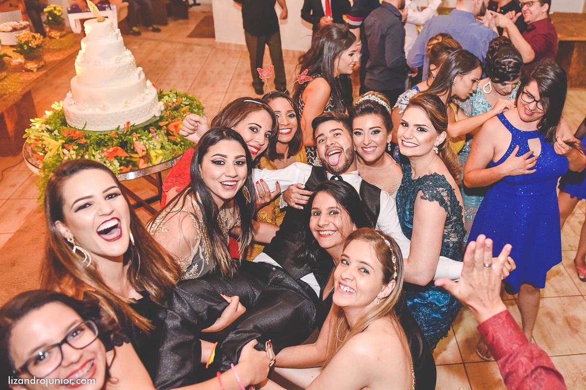 lizandro junior, fotografo de casamento patos de minas, foto de casamento, casamento patos de minas, lizandro júnior, monalisa e paulo, noivos, rosário patos de minas, neusa canedo