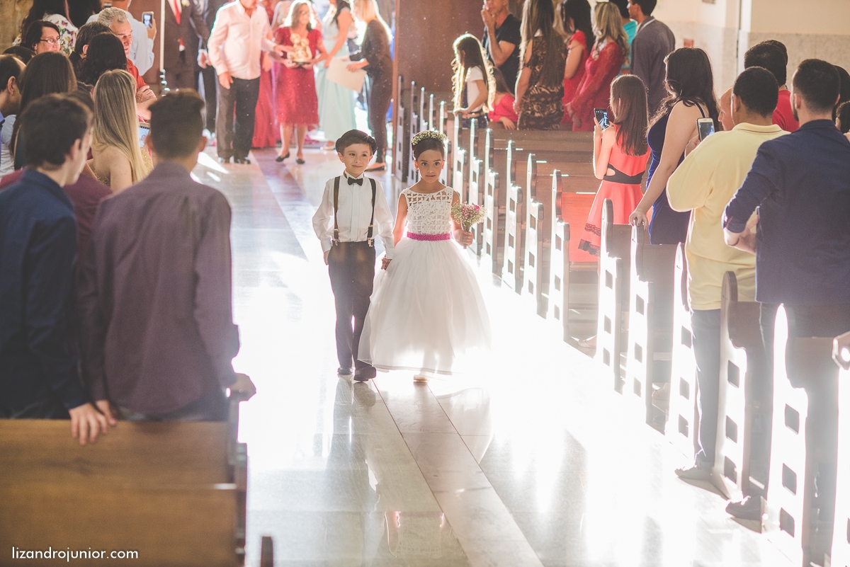 lizandro junior, fotografo de casamento patos de minas, foto de casamento, casamento patos de minas, lizandro júnior, monalisa e paulo, noivos, rosário patos de minas
