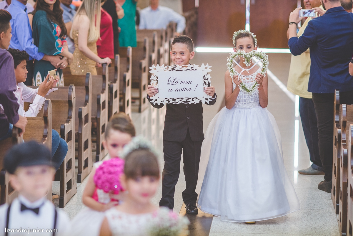 lizandro junior, fotografo de casamento patos de minas, foto de casamento, casamento patos de minas, lizandro júnior, monalisa e paulo, noivos, rosário patos de minas