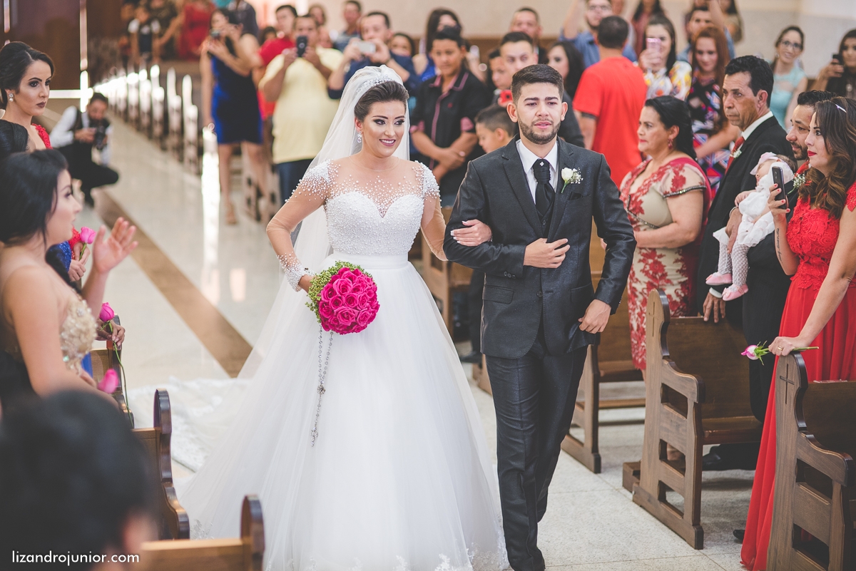 lizandro junior, fotografo de casamento patos de minas, foto de casamento, casamento patos de minas, lizandro júnior, monalisa e paulo, noivos, rosário patos de minas