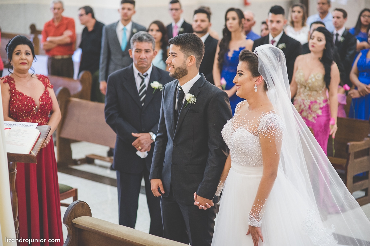 lizandro junior, fotografo de casamento patos de minas, foto de casamento, casamento patos de minas, lizandro júnior, monalisa e paulo, noivos, rosário patos de minas