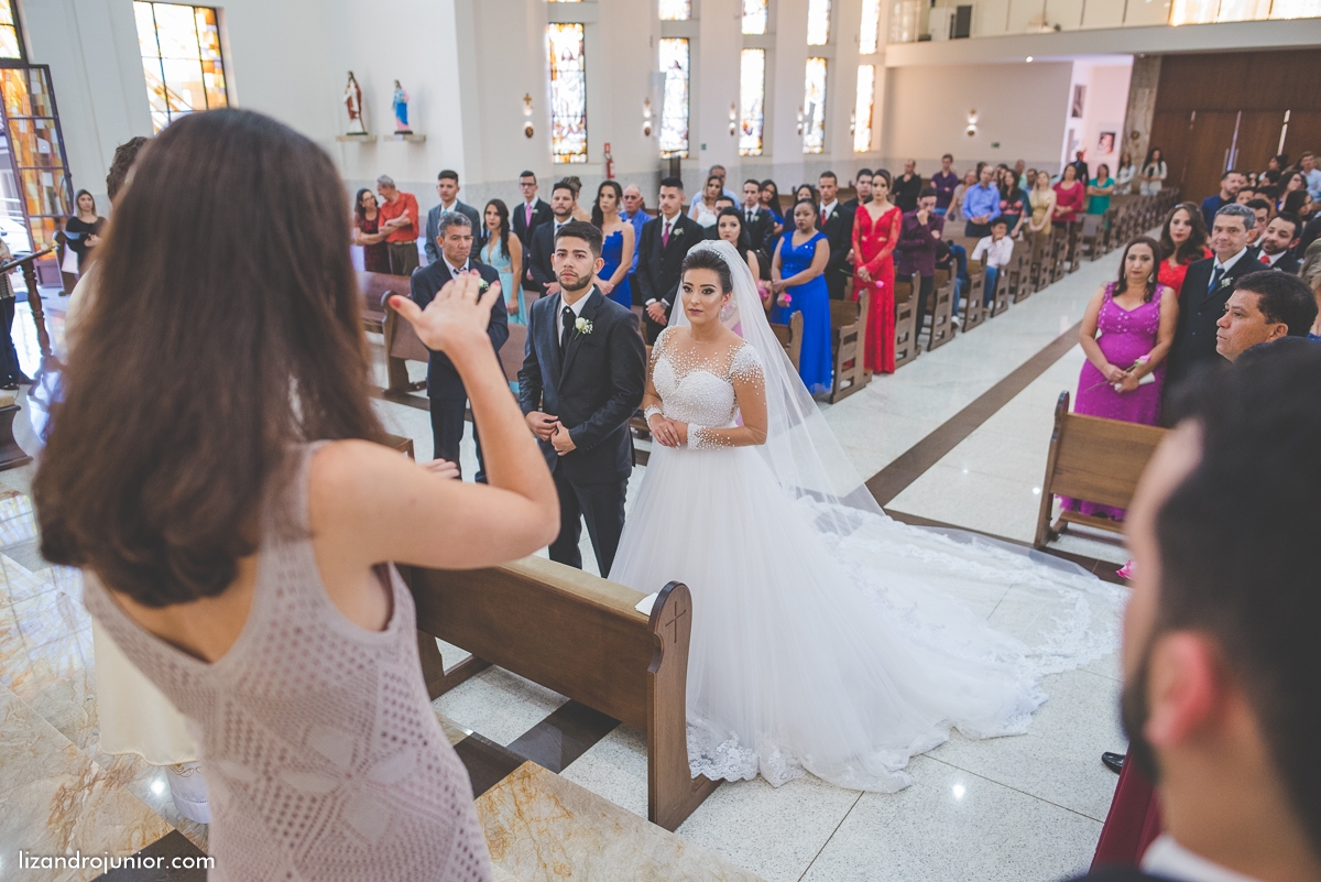lizandro junior, fotografo de casamento patos de minas, foto de casamento, casamento patos de minas, lizandro júnior, monalisa e paulo, noivos, rosário patos de minas