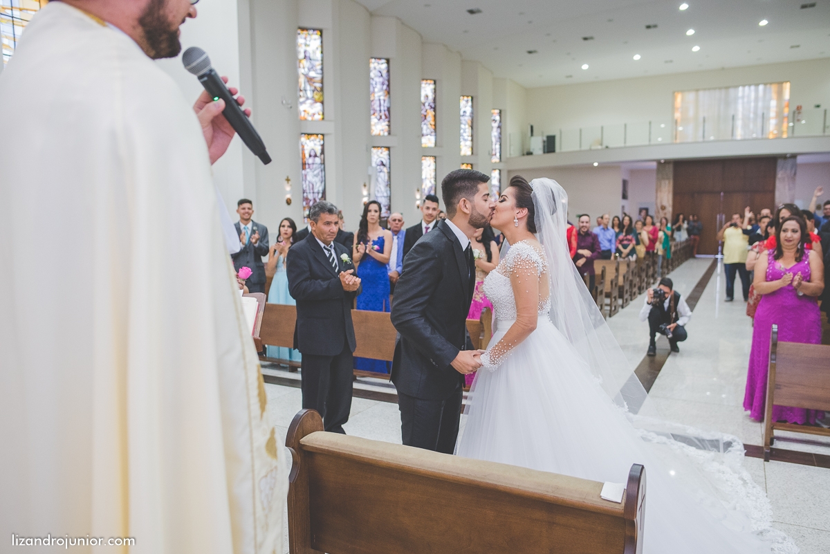 lizandro junior, fotografo de casamento patos de minas, foto de casamento, casamento patos de minas, lizandro júnior, monalisa e paulo, noivos, rosário patos de minas