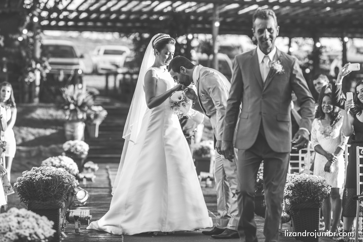 lizandro junior, fotografo de casamento patos de minas, foto de casamento, casamento patos de minas, lizandro júnior, bruna e fulgêncio, noivos,