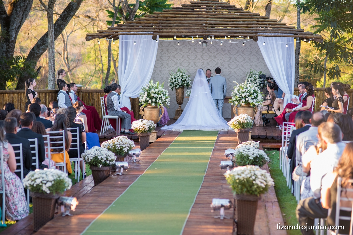 lizandro junior, fotografo de casamento patos de minas, foto de casamento, casamento patos de minas, lizandro júnior, bruna e fulgêncio, noivos,