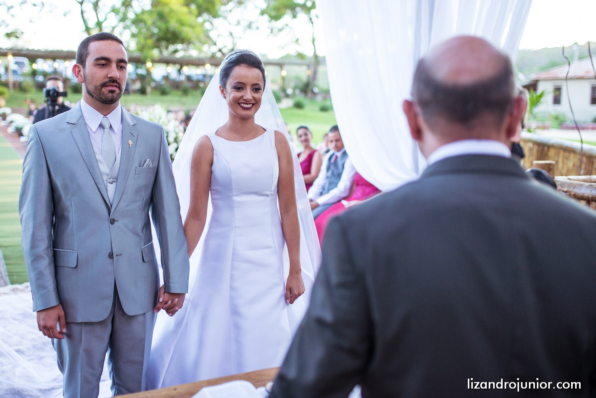 lizandro junior, fotografo de casamento patos de minas, foto de casamento, casamento patos de minas, lizandro júnior, bruna e fulgêncio, noivos,