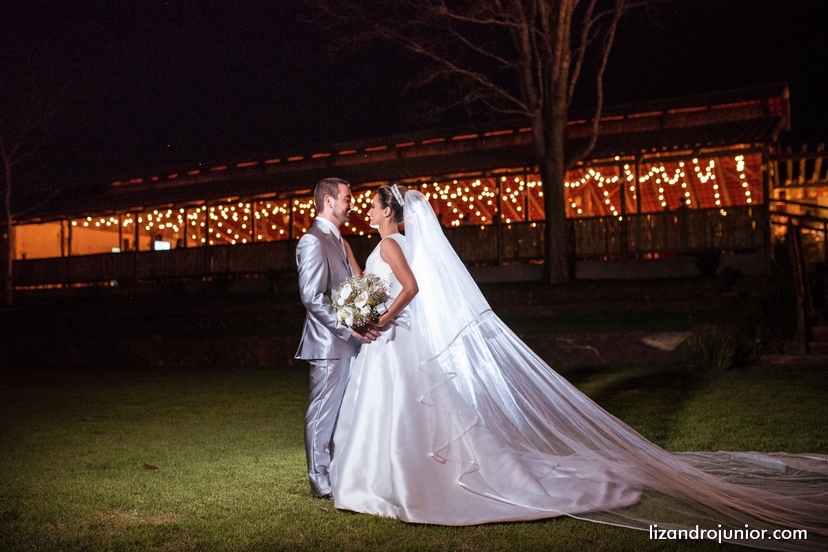 lizandro junior, fotografo de casamento patos de minas, foto de casamento, casamento patos de minas, lizandro júnior, bruna e fulgêncio, noivos,