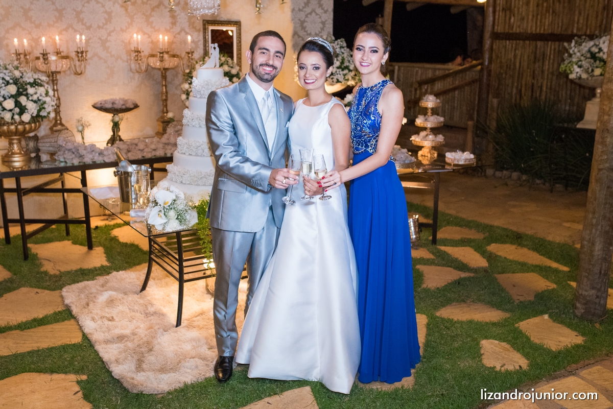 lizandro junior, fotografo de casamento patos de minas, foto de casamento, casamento patos de minas, lizandro júnior, bruna e fulgêncio, noivos,