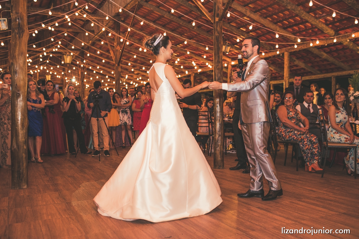 lizandro junior, fotografo de casamento patos de minas, foto de casamento, casamento patos de minas, lizandro júnior, bruna e fulgêncio, noivos,