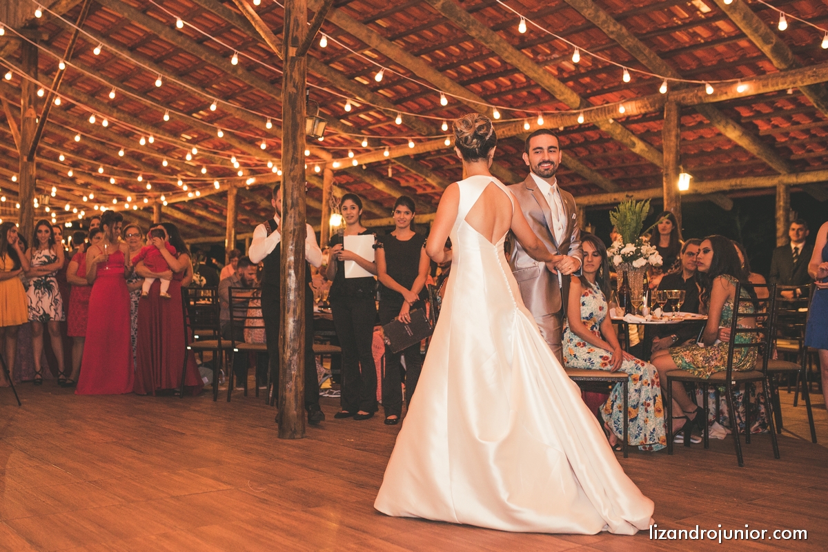 lizandro junior, fotografo de casamento patos de minas, foto de casamento, casamento patos de minas, lizandro júnior, bruna e fulgêncio, noivos,