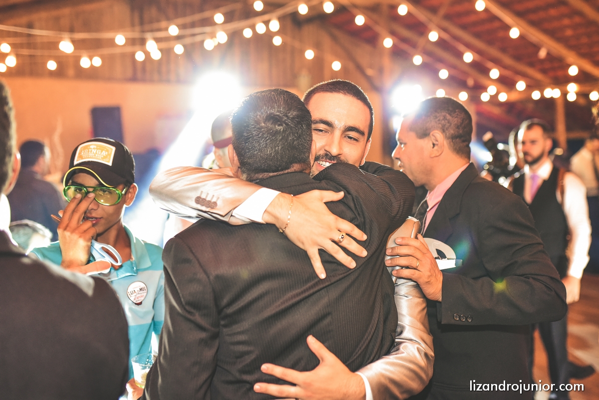 lizandro junior, fotografo de casamento patos de minas, foto de casamento, casamento patos de minas, lizandro júnior, bruna e fulgêncio, noivos,