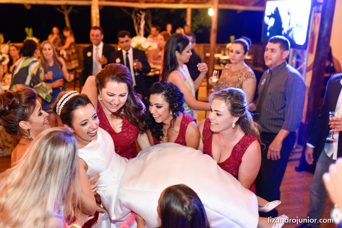 lizandro junior, fotografo de casamento patos de minas, foto de casamento, casamento patos de minas, lizandro júnior, bruna e fulgêncio, noivos,