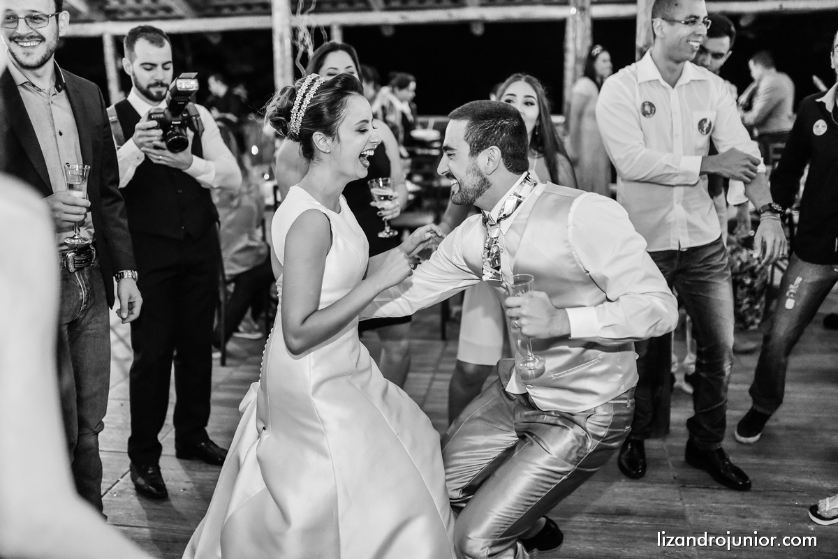 lizandro junior, fotografo de casamento patos de minas, foto de casamento, casamento patos de minas, lizandro júnior, bruna e fulgêncio, noivos,