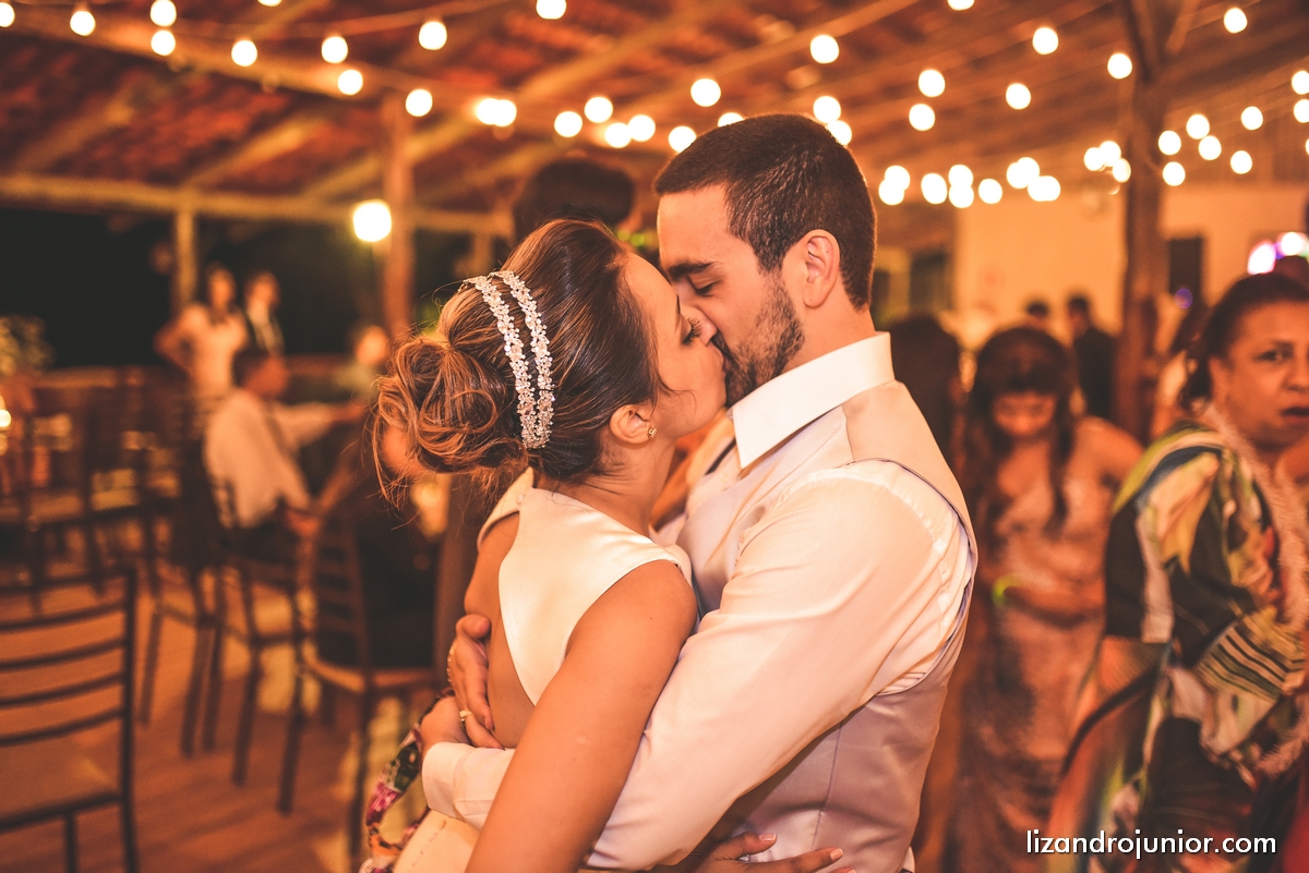 lizandro junior, fotografo de casamento patos de minas, foto de casamento, casamento patos de minas, lizandro júnior, bruna e fulgêncio, noivos,