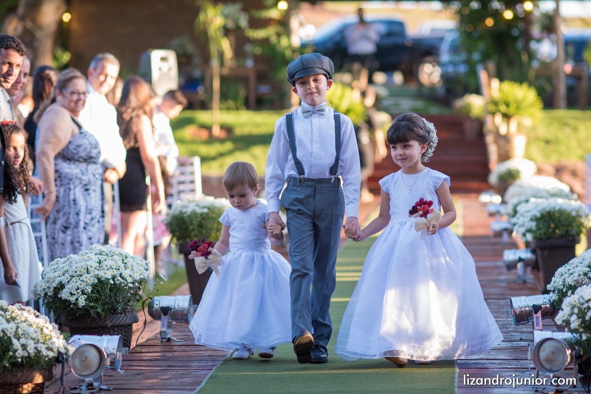 lizandro junior, fotografo de casamento patos de minas, foto de casamento, casamento patos de minas, lizandro júnior, bruna e fulgêncio, noivos,