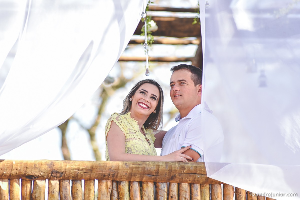 ensaio namorando, fotógrafo de casamento patos de minas, lizandro júnior fotógrafo, fotografia de casamento, minas gerais, ensaio romantico, namorando, ensaio