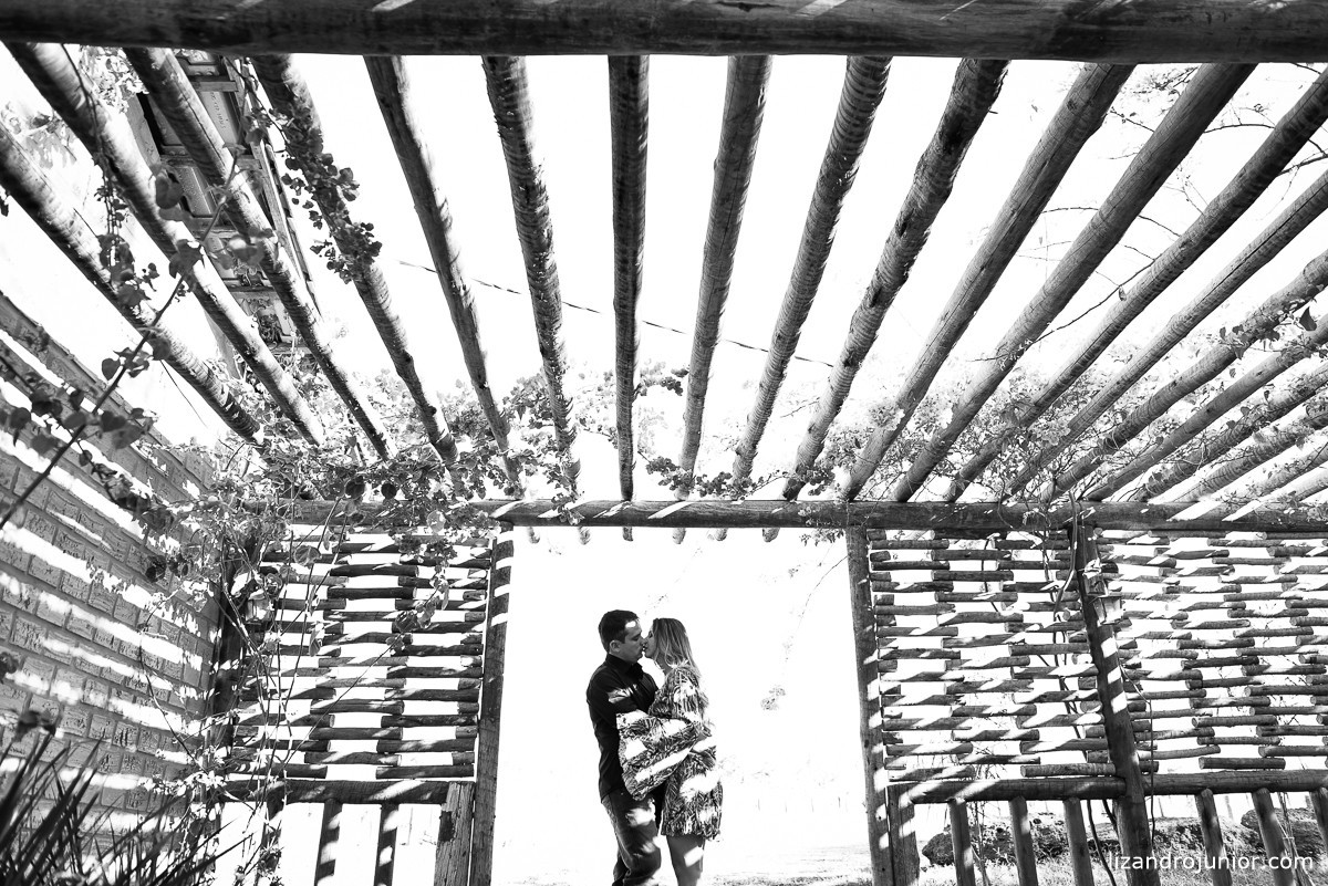 ensaio namorando, fotógrafo de casamento patos de minas, lizandro júnior fotógrafo, fotografia de casamento, minas gerais, ensaio romantico, namorando, ensaio