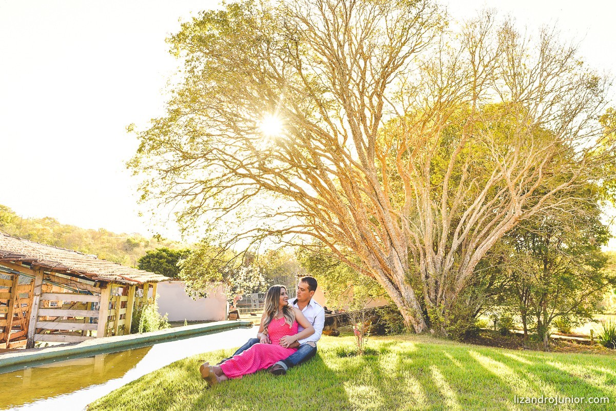ensaio namorando, fotógrafo de casamento patos de minas, lizandro júnior fotógrafo, fotografia de casamento, minas gerais, ensaio romantico, namorando, ensaio