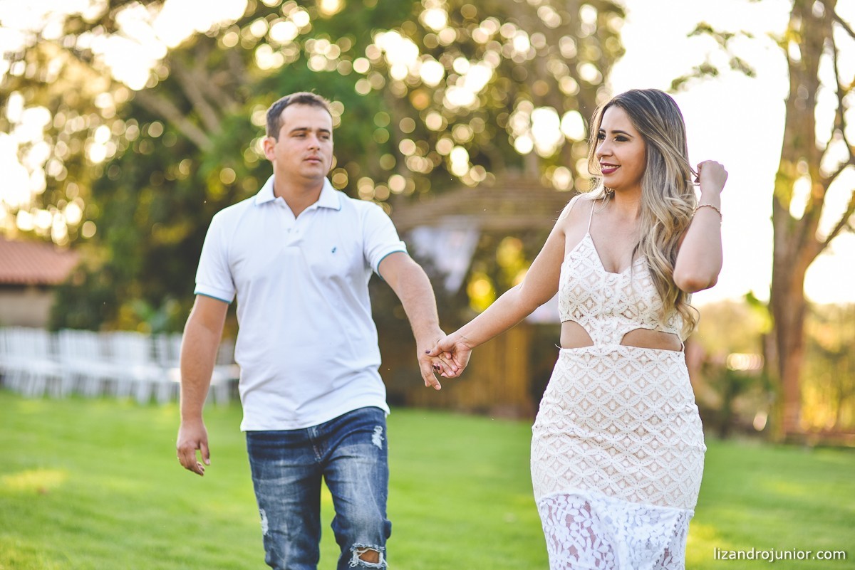 ensaio namorando, fotógrafo de casamento patos de minas, lizandro júnior fotógrafo, fotografia de casamento, minas gerais, ensaio romantico, namorando, ensaio