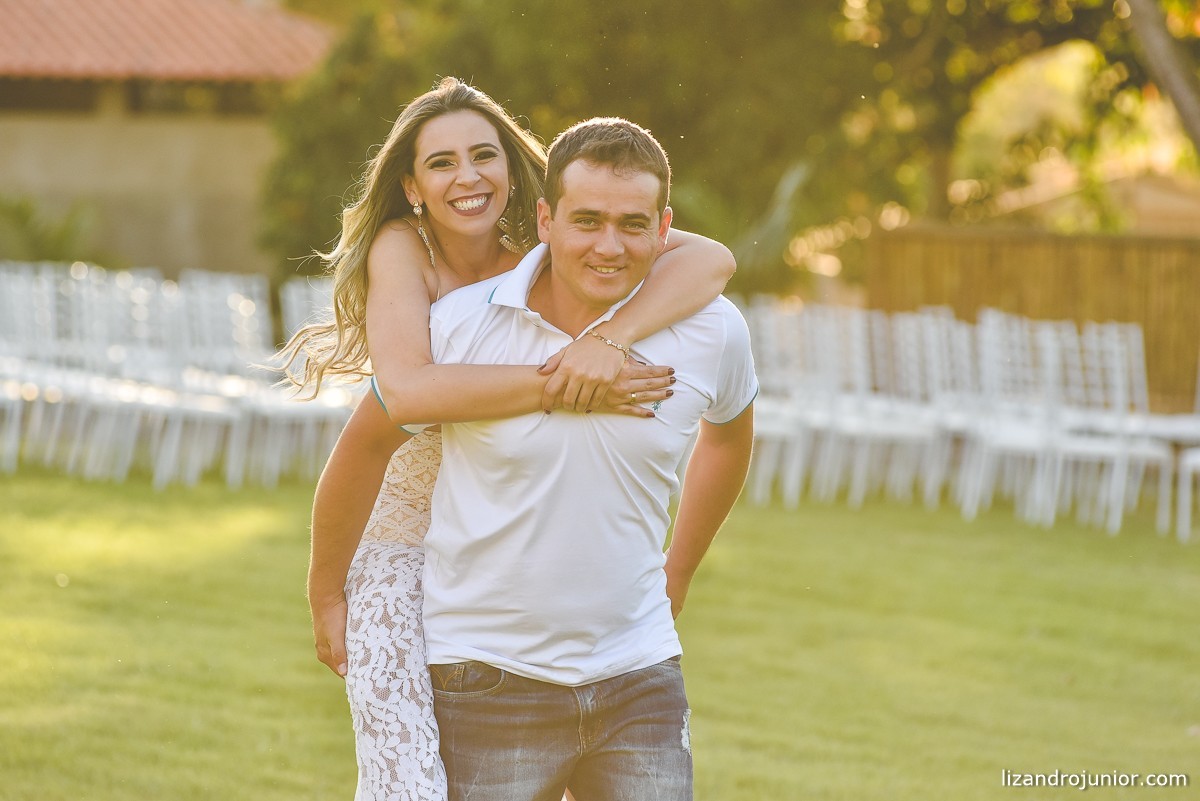 ensaio namorando, fotógrafo de casamento patos de minas, lizandro júnior fotógrafo, fotografia de casamento, minas gerais, ensaio romantico, namorando, ensaio