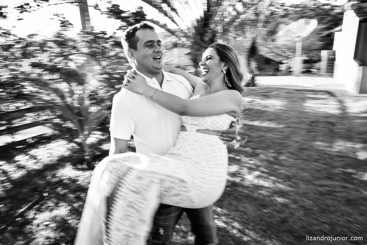 ensaio namorando, fotógrafo de casamento patos de minas, lizandro júnior fotógrafo, fotografia de casamento, minas gerais, ensaio romantico, namorando, ensaio
