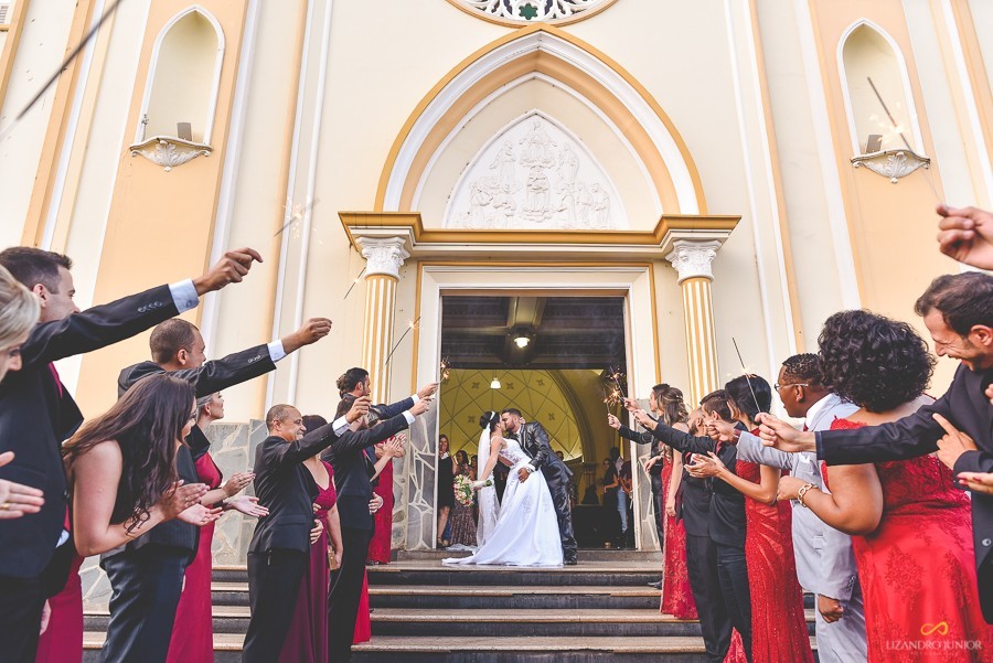 casamento em patos de minas, fotografo de casamento, lizandro junior, igreja dos capucinhos, casamentos, fotografia de casamento, casar em patos. noiva patos de minas
