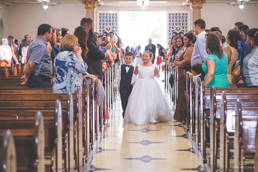 casamento em patos de minas, fotografo de casamento, lizandro junior, igreja dos capucinhos, casamentos, fotografia de casamento, casar em patos. noiva patos de minas