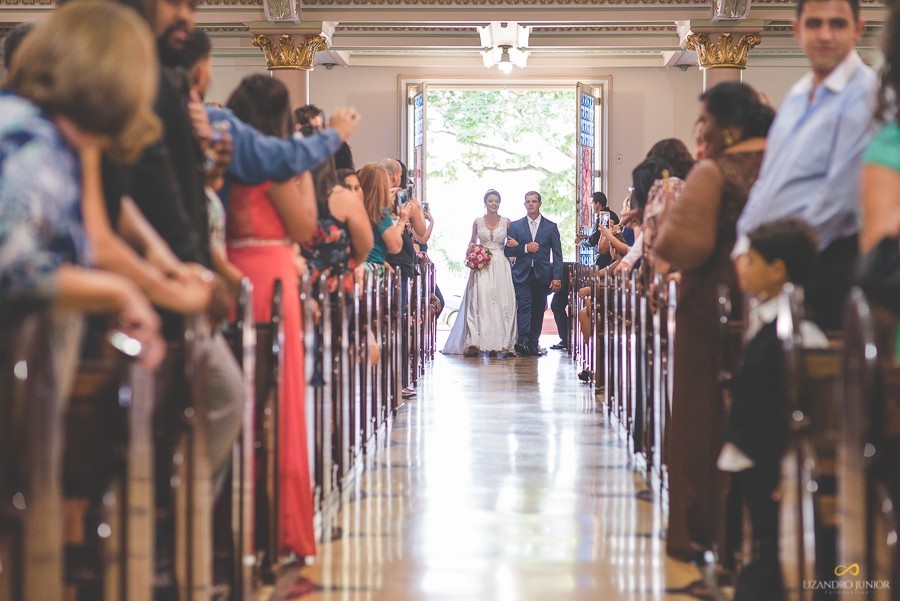 casamento em patos de minas, fotografo de casamento, lizandro junior, igreja dos capucinhos, casamentos, fotografia de casamento, casar em patos. noiva patos de minas