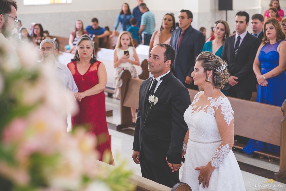 fotografo de casamento patos de minas, lizandro junior, rosário patos de minas, igreja, cerimônia, noivos, noivas, noiva, noivo, casamento, casar, 